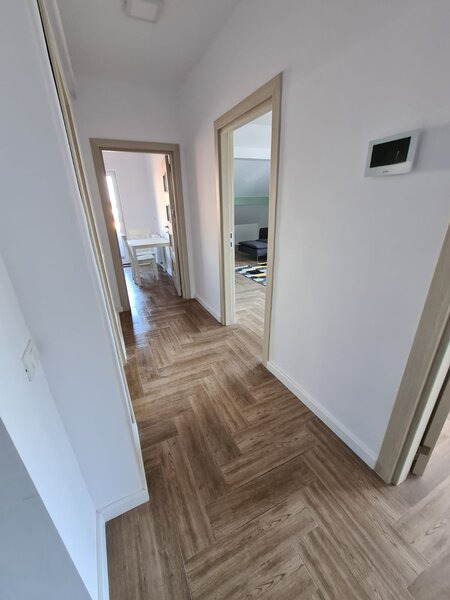 Obor, Colentina, Doamna Ghica, Bloc Nou, langa Penny Market,