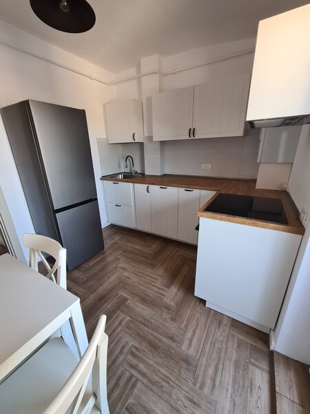 Obor, Colentina, Doamna Ghica, Bloc Nou, langa Penny Market,